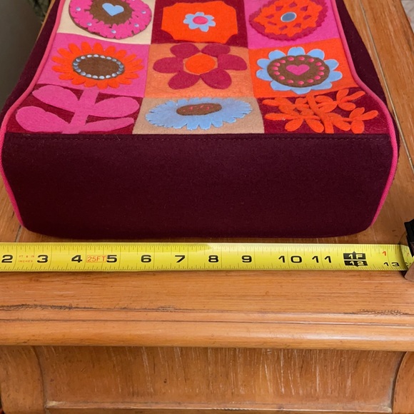 NWOT Super-Cute Lulu Guinness designer wool/felt, way cool shoulder bag/tote. - Picture 3 of 11